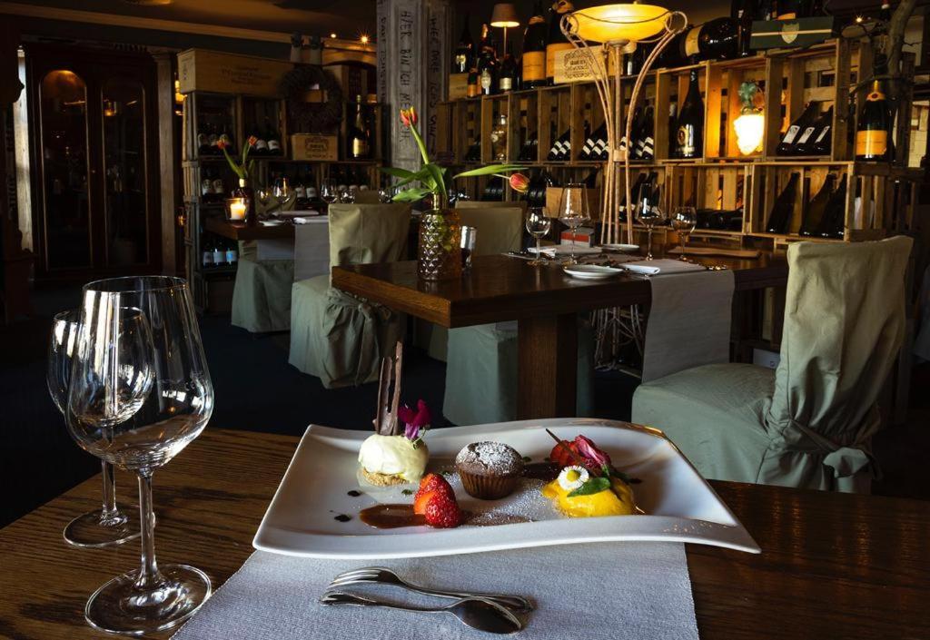 Hotel & Restaurant Westhoff Schloss Holte-Stukenbrock Luaran gambar