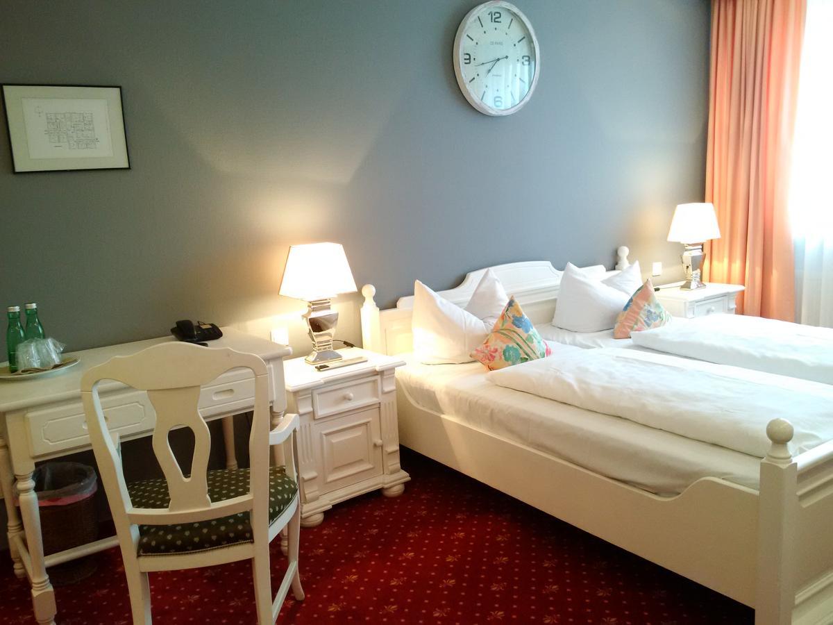 Hotel & Restaurant Westhoff Schloss Holte-Stukenbrock Luaran gambar